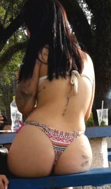 Thonged Girl Creepshot