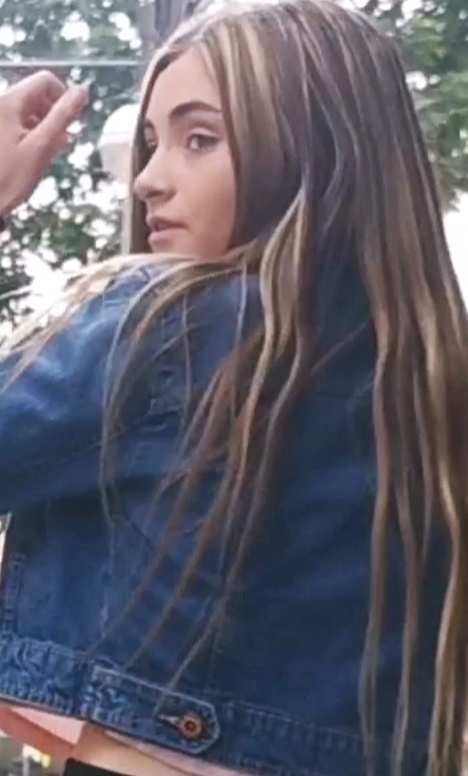 Blonde Teen In Leggings Cute Ass