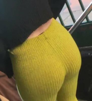Yellow Leggings Girl Fantastic Ass