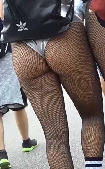 Candid Rave Girls Part17