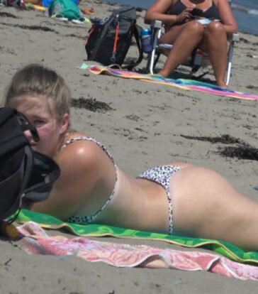 Beach Candid Compilation Part7