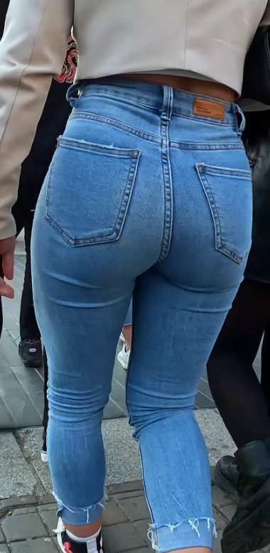 British Girl In Tight Jeans