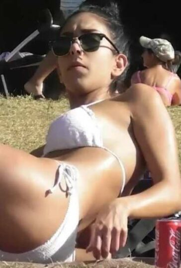 Busted By White Bikini Girl