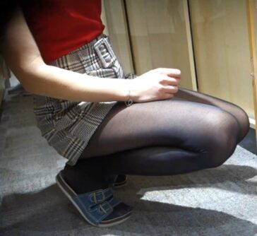Hot Teen For Pantyhose Lovers
