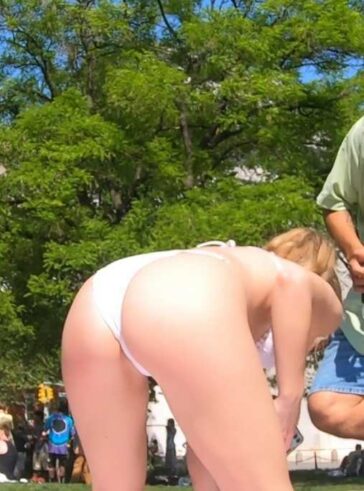 Two Hotties In Thong At The Park Finally Busted