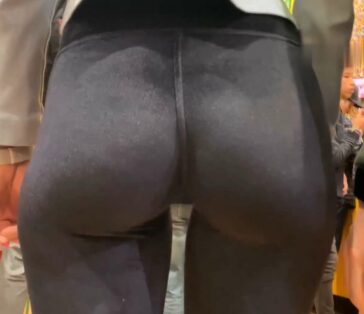 VTL On This Fit Body Girl