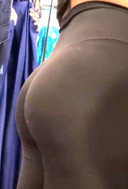 Bubble Ass Hottie In Black Leggings