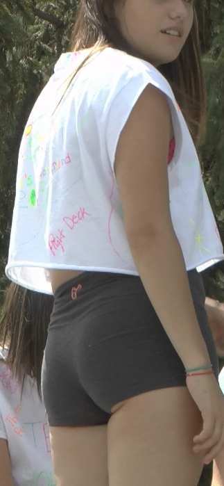 Jb Teen In Grey Shorts Creepshot Ass