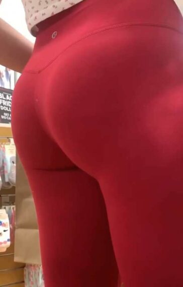 Red Lulu Leggings Beauty Candid Ass