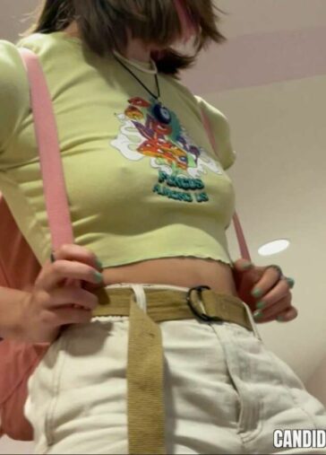 Braless College Teen Cute Tits