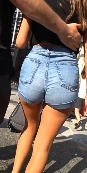 Hot GF In Shorts Protected By BF