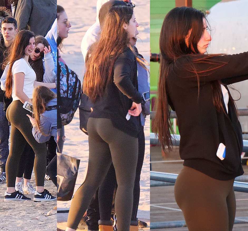 Hot Teen In Green Legggings Bubble Ass