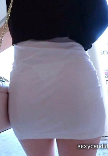 Awesome Body Supermodel Visible Thong