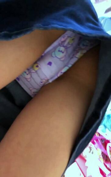 Cute Panties Shopping Teen Upskirt