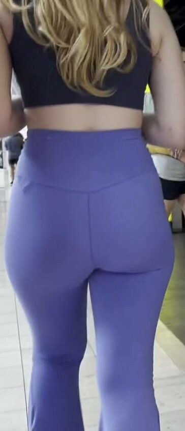 Blue Leggings GF Creepshot Ass