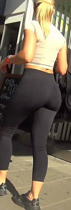 Filming Fit Blonde In Leggings With Hidden Bag Cam