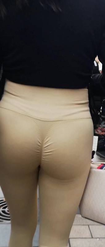 Cream Leggings Visible Thong Lines