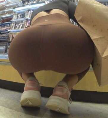 Fit Girl In Lulu Leggings Bending Over