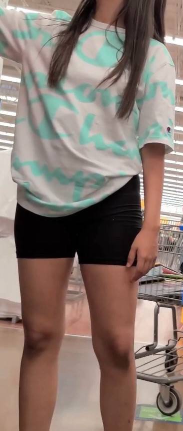 Sexy Daughters Ass In Black Shorts VPL