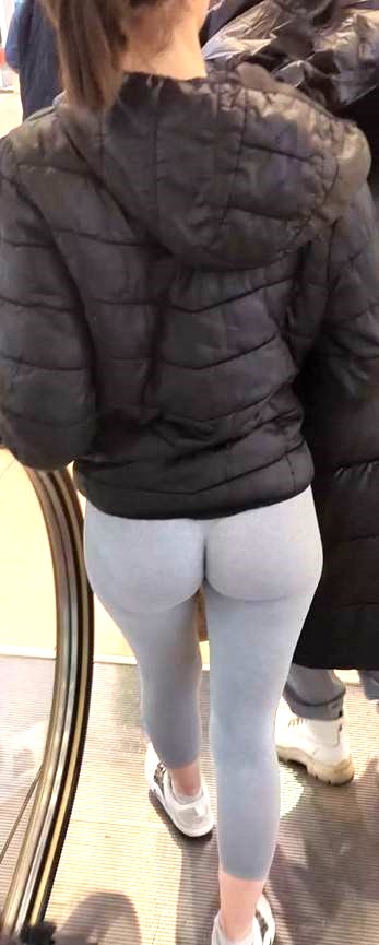 Young Teen Ass In Grey Tight Leggings
