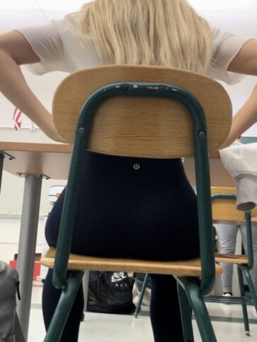 College Teen In Leggings Candid Ass