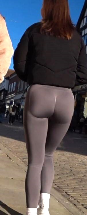 Hot Teen Daughter In Leggings