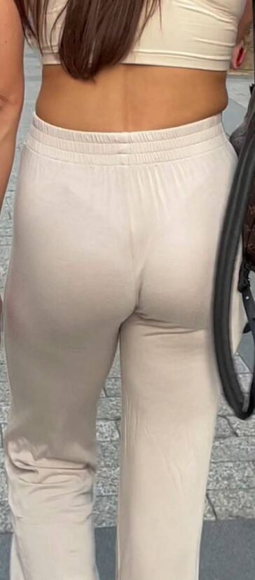 Busted By This Candid Girl