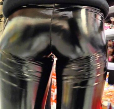 Wet Looking Leggings Candid Girl