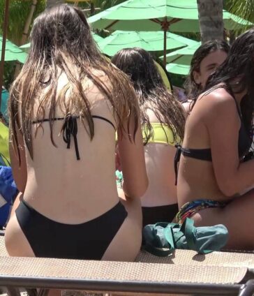 Waterpark Candid Teens Compilation Part3