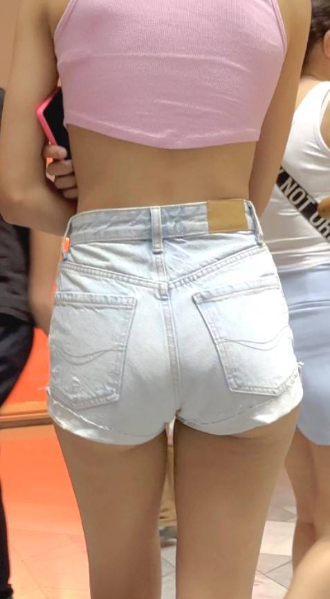 Busty JB Teen In Shorts VPL