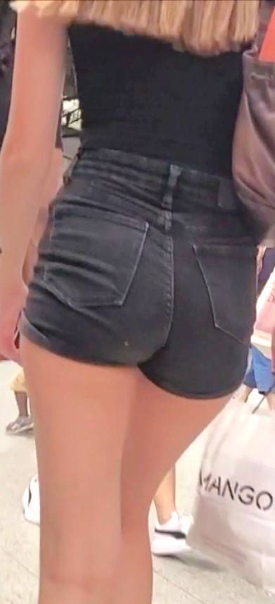 French Teen In Shorts Candid Ass