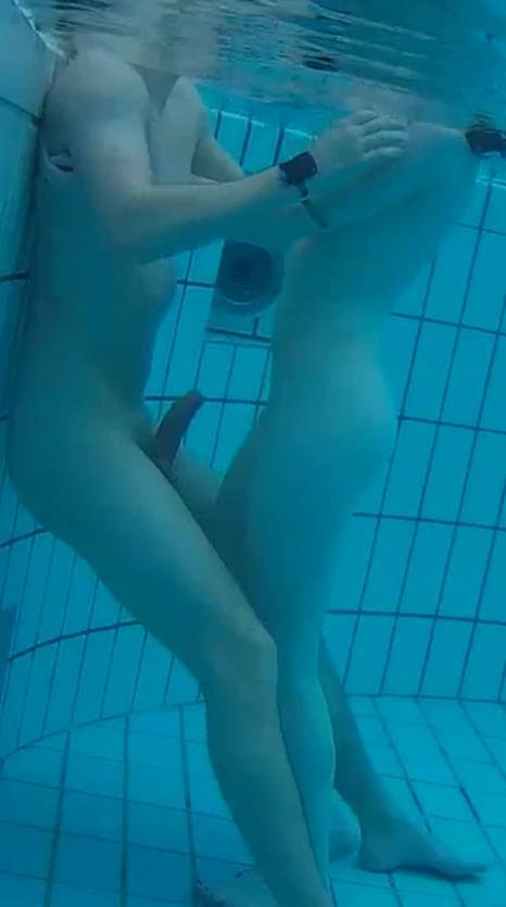 Nudist Pool Candid Part3