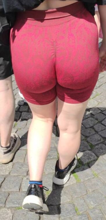 Behind Short Leggings Teen Ass