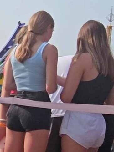 JB Teenies In Amusement Park