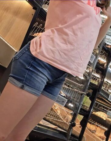 Skinny JB Teen In Shorts In The Grocery Store