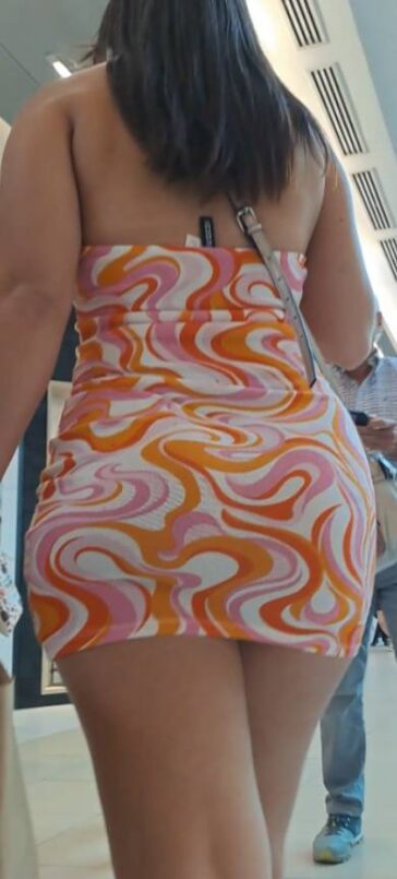 Hypnotizing Ass In Short Tight Dress