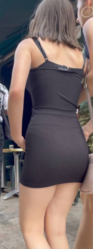 Tight Dress â€“ Sexy Candid Girls