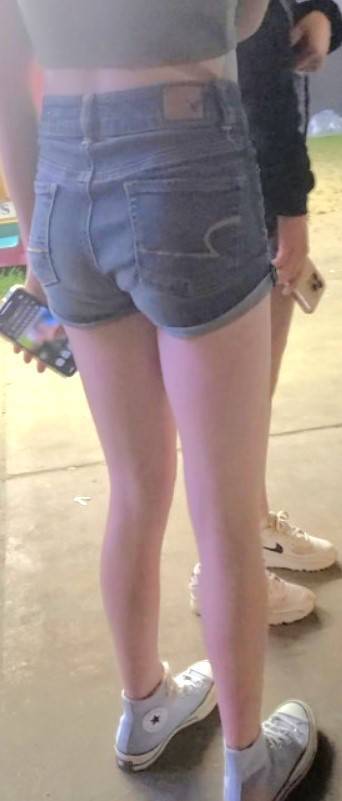 Petite Ass JB Teen In Shorts