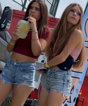 Two Cute JB Teens In Denim Shorts