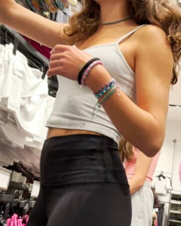 Awesome Body JB Teen In Black Leggings