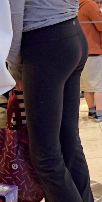 Petite JB Teen Doll In Black Leggings