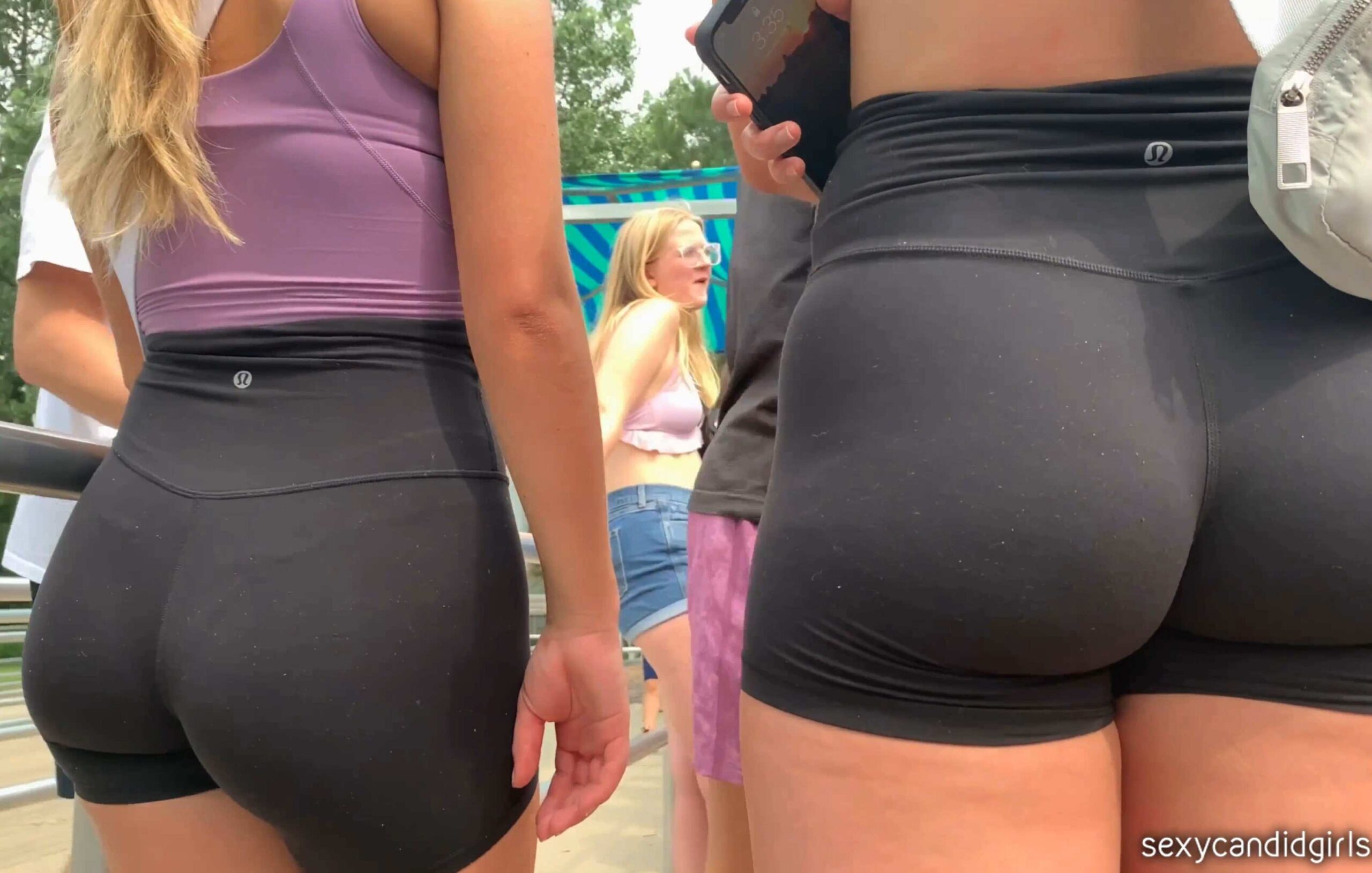 Juicy Ass Teen Trio
