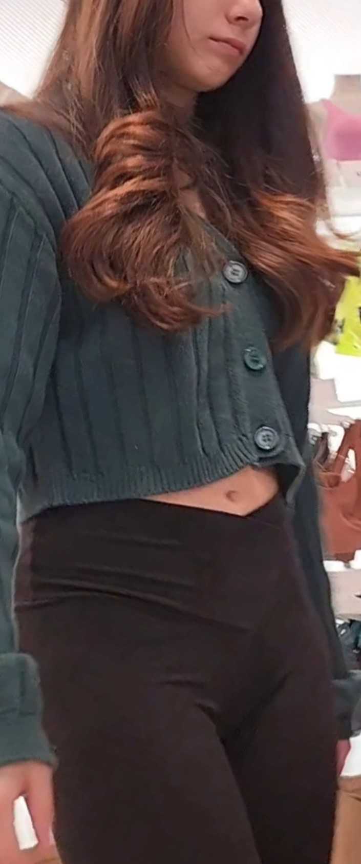 Bubble Ass JB Teen In Black Leggings