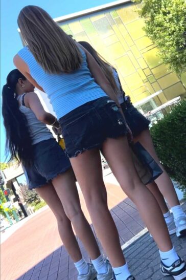 JB Teen Trio In Shorts Creepshot Ass
