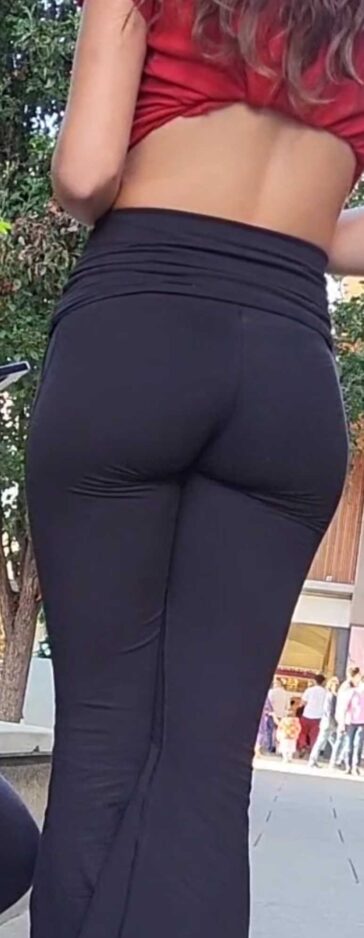 Tik Tok JB Teens In Leggings