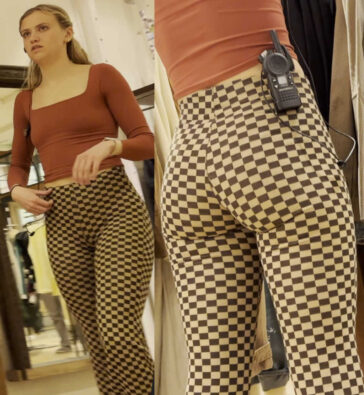 Hypnotic Ass Employee