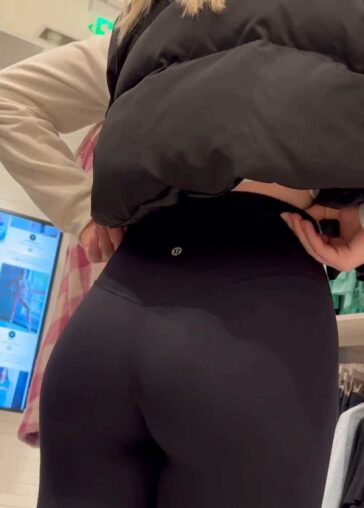 Lulu Leggings Bubble Ass Blonde Hottie