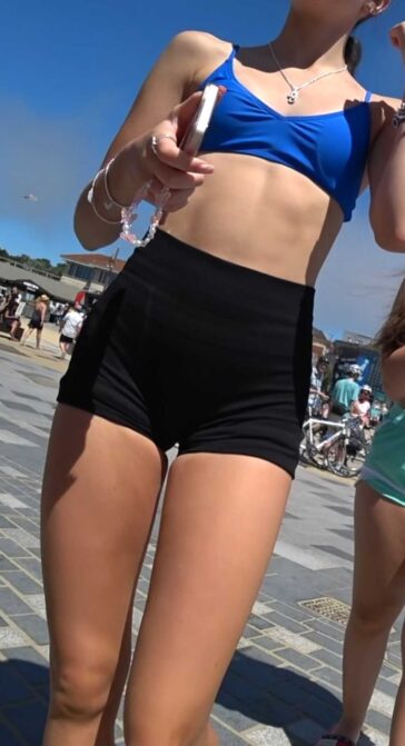 Blue Top Candid Teen Busted