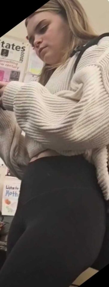 Real College Girls Candid Compilation